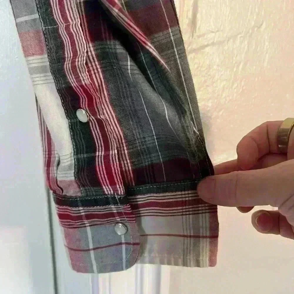 Levi’s Western Plaid Shirt - Men’s XL Pearl Snap Country Style Button down